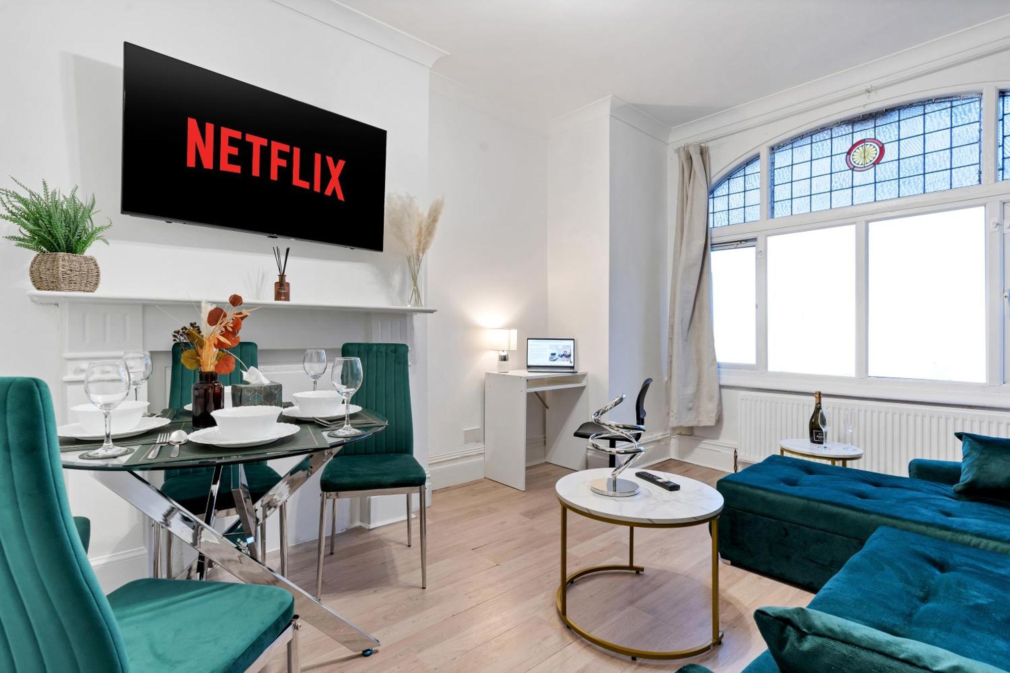 Stylish 2 Bed Apartment Near Central London Exterior photo